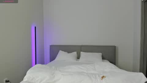 sarahphyllis online show from 11.05.25