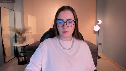 Sarah Rhodes online show from 10.20.25