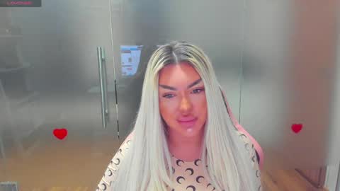 Sarah online show from 04.07.26