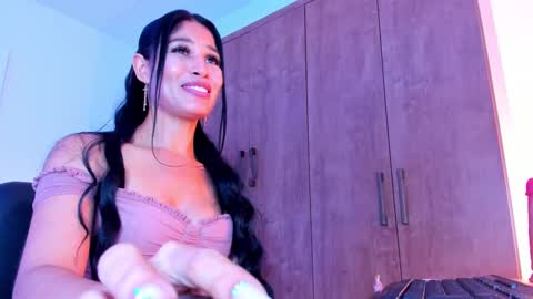 saralife69 online show from 03.12.25