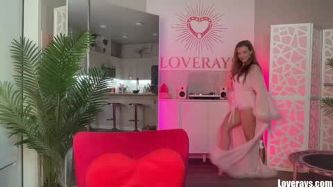 Back from Vacay  Follow for more here  online show from 11.12.25