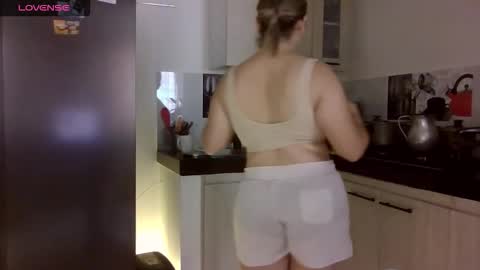 sara martinez online show from 02.17.26