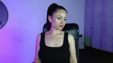 saramilf_69 online show from 01.25.25