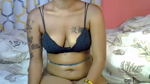 Sarah online show from 11.15.25