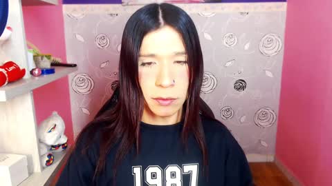 Snapshot of sarasofia44 chatting on 02.06.25 Sara Sofia online show from 02.06.25