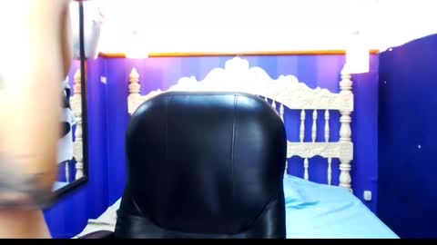 Snapshot of sarasofia44 chatting on 10.03.25 Sara Sofia online show from 10.03.25