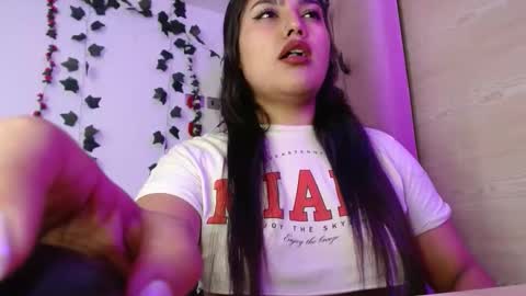 sarastonesx online show from 05.14.26