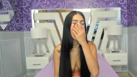 Sara  online show from 02.01.25