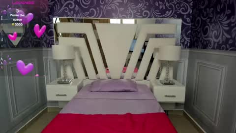 Sara  online show from 02.26.25