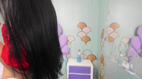 Sara  online show from 03.08.25