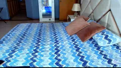 Sara Rivera online show from 11.12.25