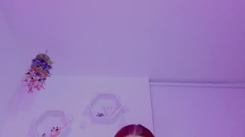 Snapshot of saray2312 chatting on 10.22.25 Saray online show from 10.22.25