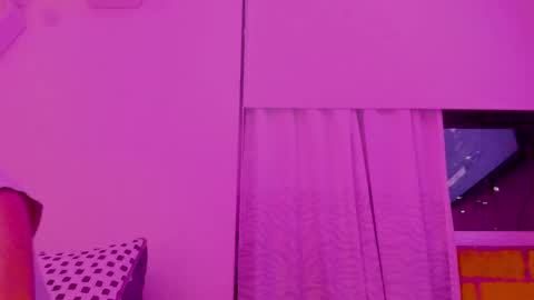 Snapshot of saray2312 chatting on 01.06.26 Saray online show from 01.06.26