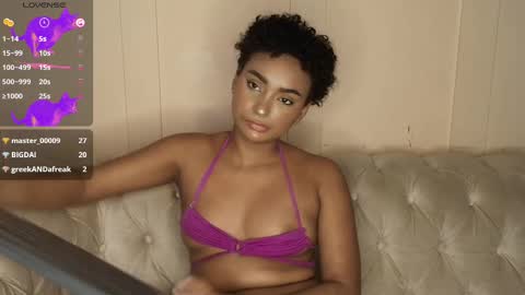 Snapshot of saray_mardez chatting on 02.26.25 Saray Mardez online show from 02.26.25