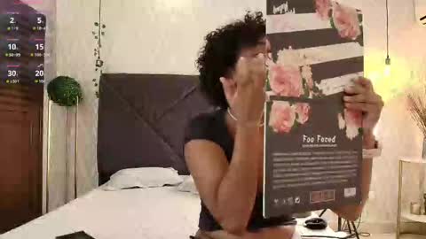 Snapshot of saray_mardez chatting on 09.10.25 Saray Mardez online show from 09.10.25