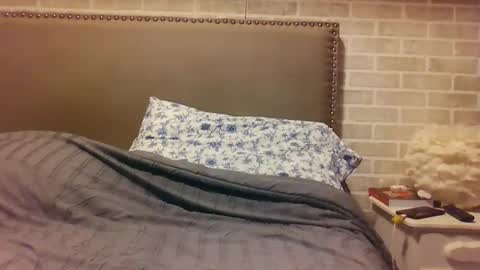 Snapshot of saretta46 chatting on 12.22.24 Sara online show from 12.22.24