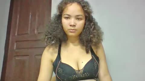 sarhon917962 online show from 05.13.26