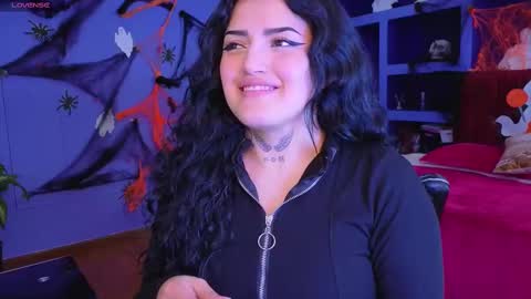 Sari  online show from 11.03.25