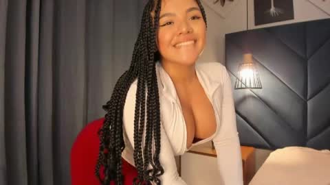 Sara  online show from 05.16.26