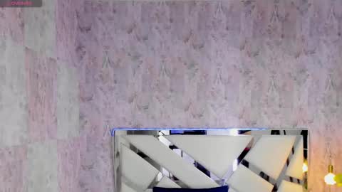 sarah online show from 11.17.25