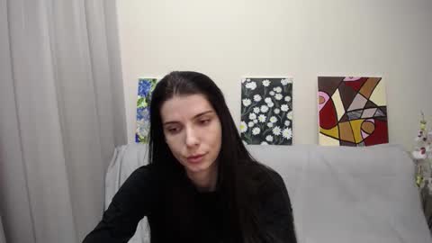 Snapshot of sarra_rich chatting on 01.24.25 Rich online show from 01.24.25