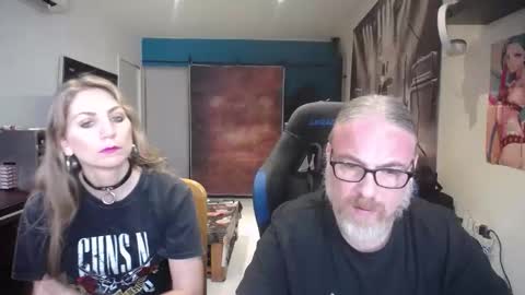 Giselle and Jay online show from 10.07.25