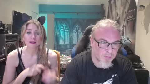 Giselle and Jay online show from 10.22.25
