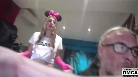 Giselle and Jay online show from 11.08.25