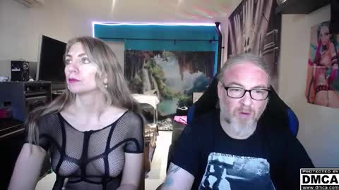 Giselle and Jay online show from 11.16.25