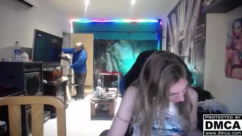 Giselle and Jay online show from 11.27.25