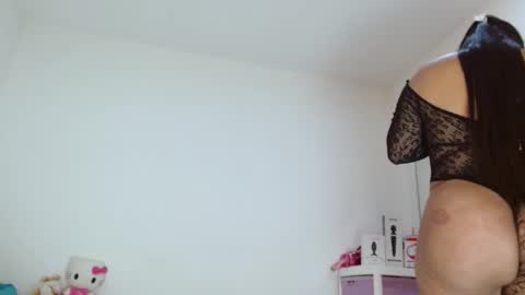 Snapshot of sasha_creamy chatting on 02.04.26 Sasha Creamy online show from 02.04.26