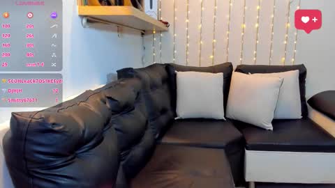 Snapshot of sasha_cum1 chatting on 02.12.26 SASHA online show from 02.12.26