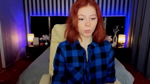 Snapshot of sasha_exclusive chatting on 11.03.25 Sasha Exclusive online show from 11.03.25