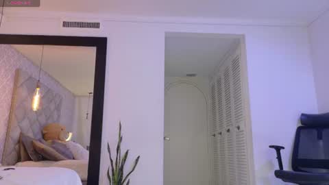 sasha_sinne online show from 06.19.26