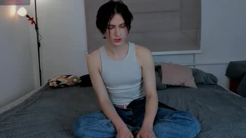 Sasha Vesmus online show from 02.05.26