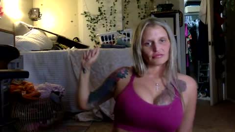Snapshot of sashabby3 chatting on 07.18.26 sashabby3 online show from 07.18.26