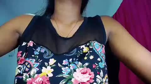 sashabreck1 online show from 01.15.25