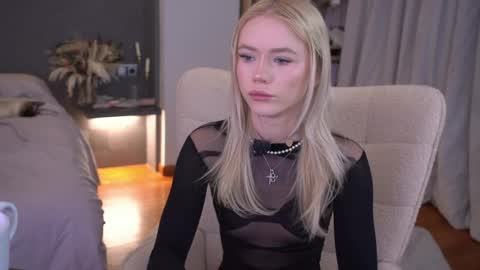 sashalore online show from 04.13.26