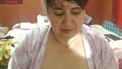 Snapshot of sasharosee2 chatting on 11.03.25 S A S H A R O S E online show from 11.03.25