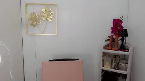 Sashi online show from 09.25.25