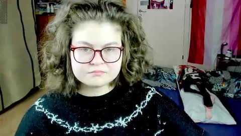 .Alexandra online show from 10.31.25