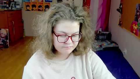 Snapshot of sashy_way chatting on 12.21.25 .Alexandra online show from 12.21.25