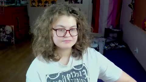 Snapshot of sashy_way chatting on 01.14.26 .Alexandra online show from 01.14.26