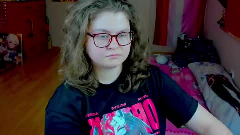 Snapshot of sashy_way chatting on 04.19.26 .Alexandra online show from 04.19.26