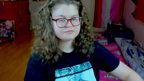 Snapshot of sashy_way chatting on 04.21.26 .Alexandra online show from 04.21.26