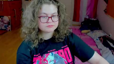 Snapshot of sashy_way chatting on 05.02.26 .Alexandra online show from 05.02.26