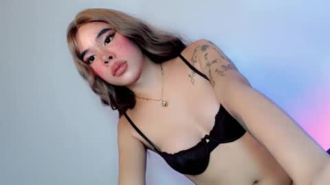 Tiffanie online show from 10.23.25