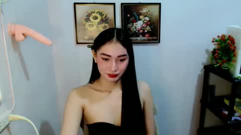 Snapshot of sassychixx699 chatting on 12.20.25 Arci online show from 12.20.25