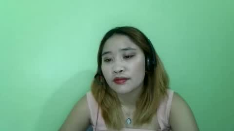 Snapshot of sassyreg chatting on 04.18.26 SweetButPsychoo online show from 04.18.26