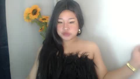 Snapshot of sassysosh chatting on 03.12.25 sassysosh online show from 03.12.25